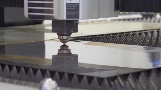 Machine de découpe laser à fibre CNC 2040
